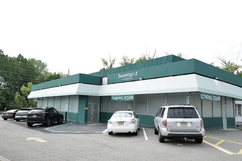 Sweetspot Cannabis Dispensary River Edge storefront photo