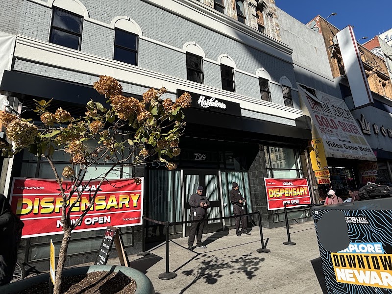 Hashstoria Dispensary Newark storefront photo