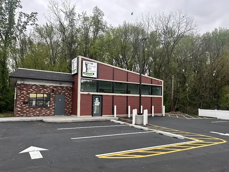 Twisted Hat Cannabis storefront photo