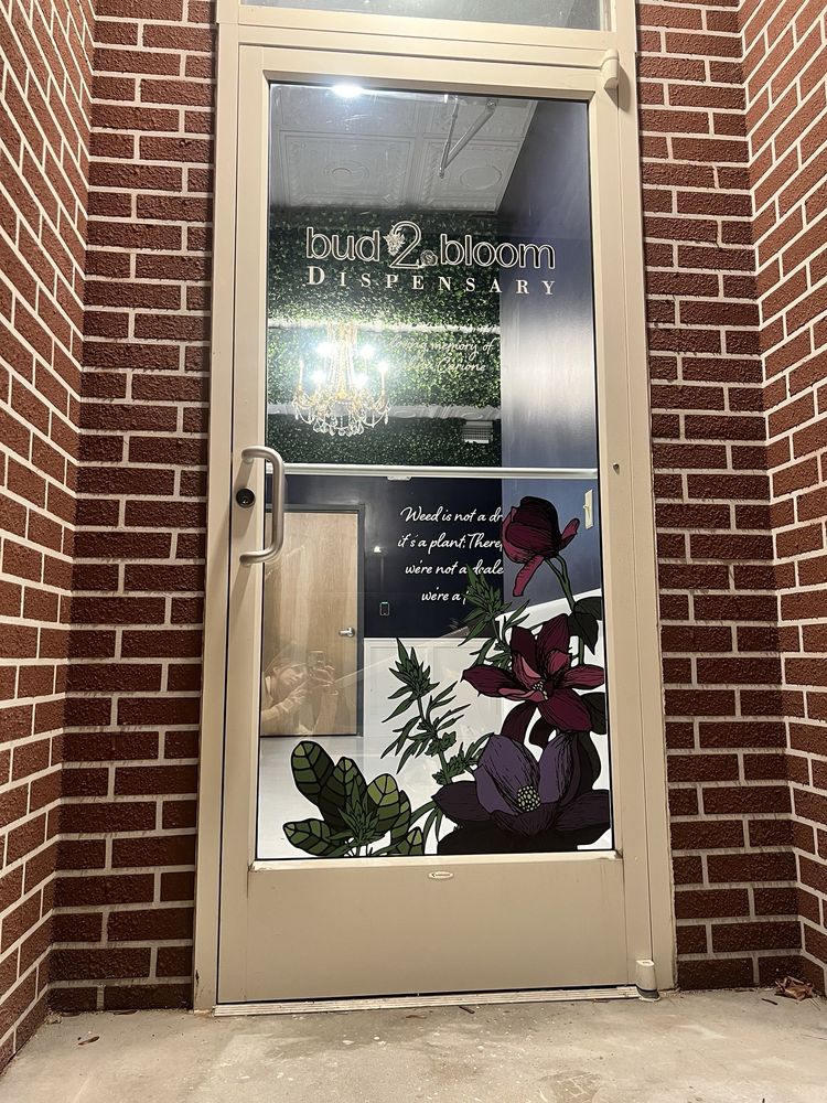 Bud 2 Bloom Dispensary storefront photo