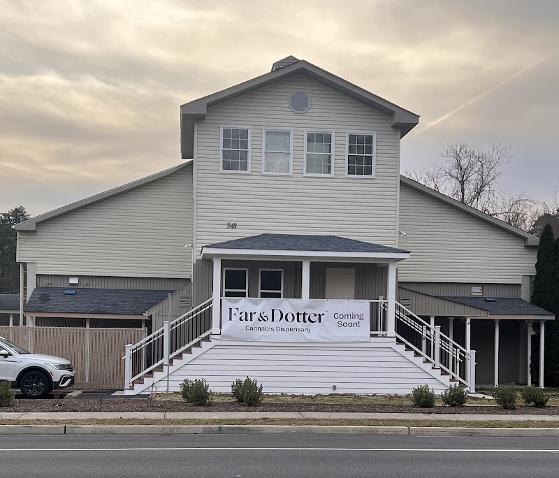 Far & Dotter storefront photo