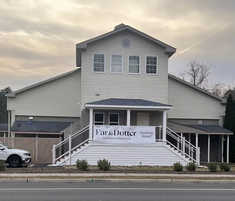 Far & Dotter storefront photo