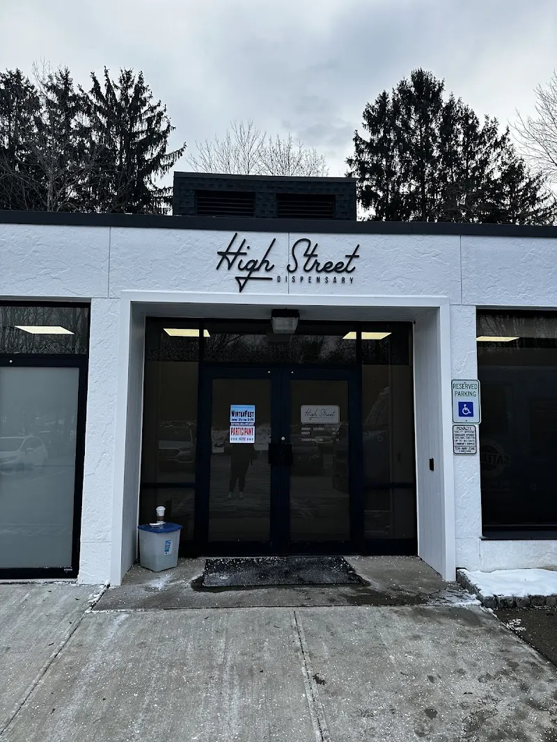 High Street Dispensary logo